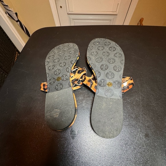 Tory Burch Eur 38 animal print slipper sandal - Picture 5 of 5